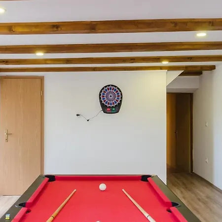 Prázdninový dům Holiday Konsuo *