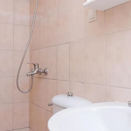 Prázdninový dům Holiday Konsuo *